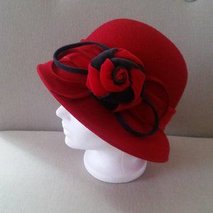 💥HP💥 Red Galliano Sorbatti wool hat